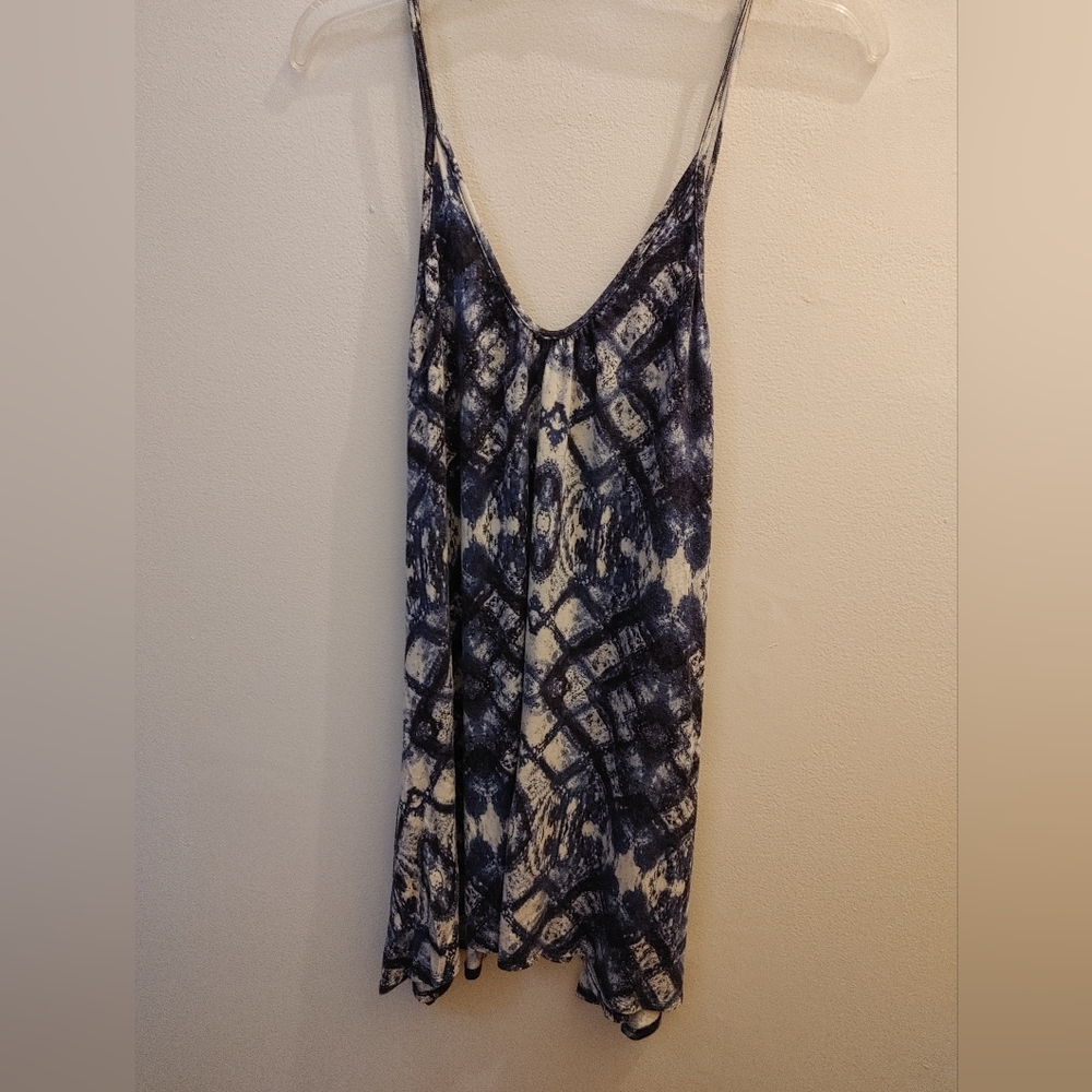 4/$20 Cute low scoop back dress